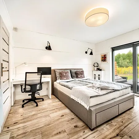 بيت للعطل Hot Tub Jacuzzi Chillout كولوبرزيغ