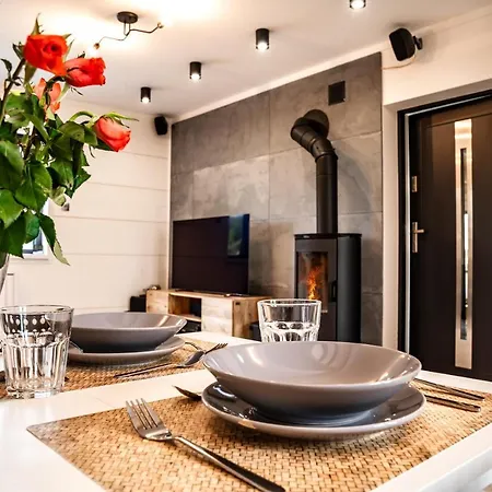 بيت للعطل Hot Tub Jacuzzi Chillout *