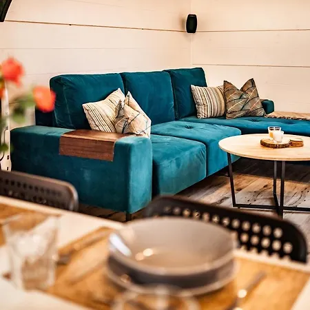 Hot Tub Jacuzzi Chillout Сasa de vacaciones Kołobrzeg