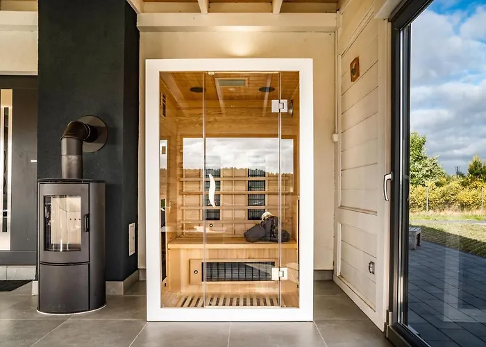 Hot Tub Jacuzzi Chillout